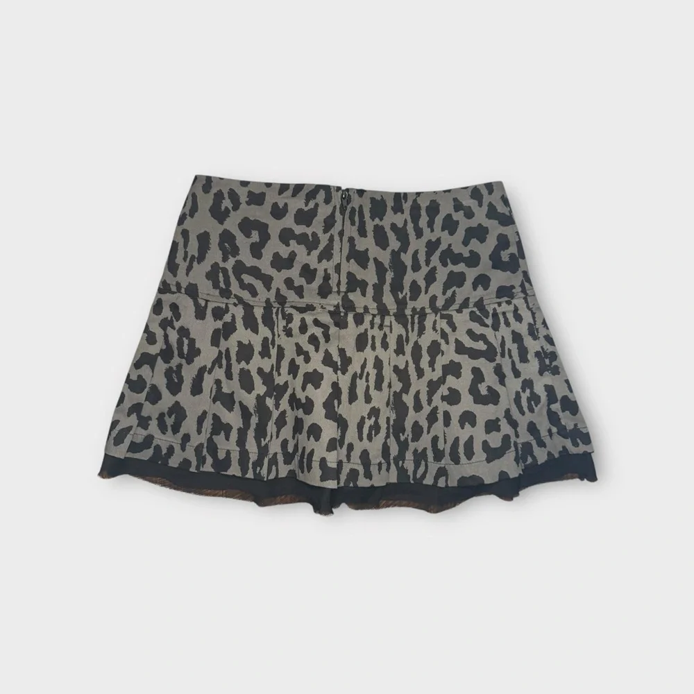 Harajuku Mini x Target Pleated Gray Cheetah Pattern Tulle Trim Skirt
